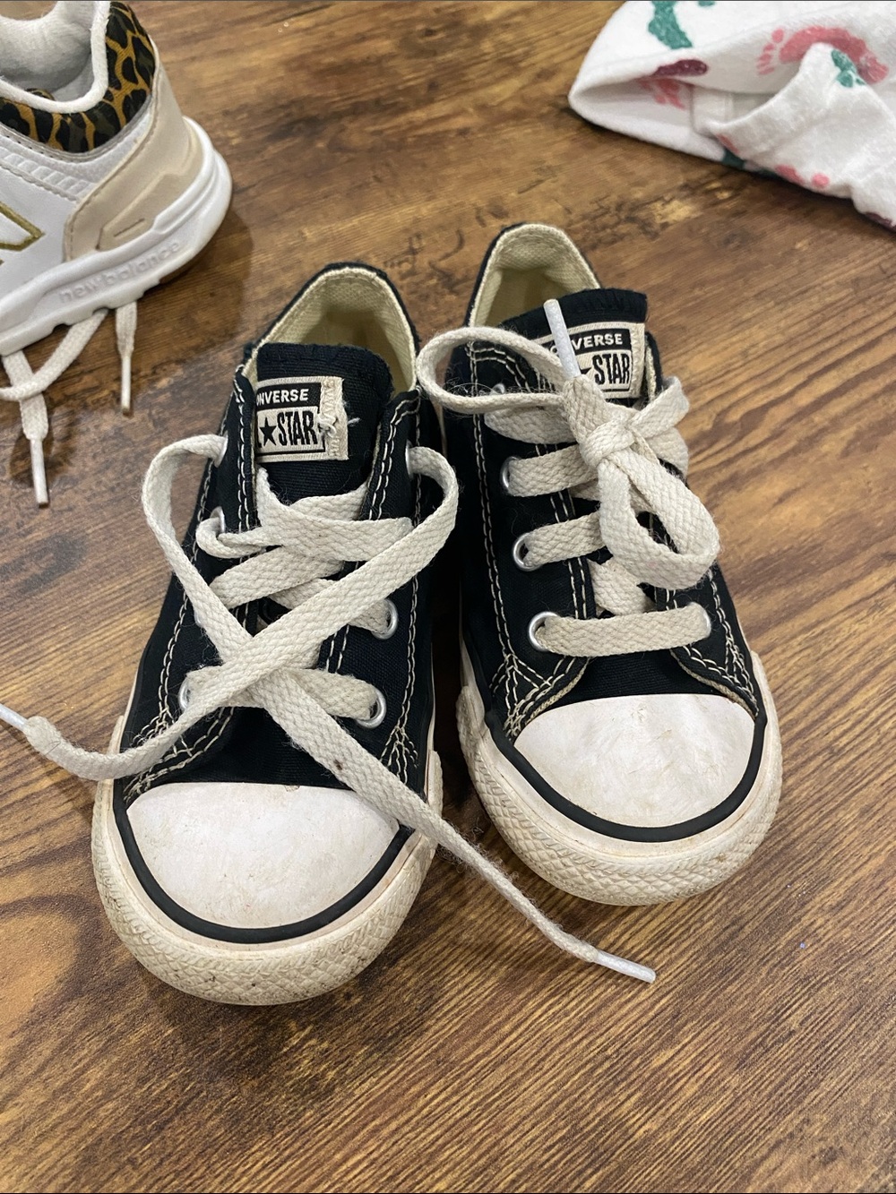 Converse Kids Black Low-Top Canvas Sneakers with White Laces